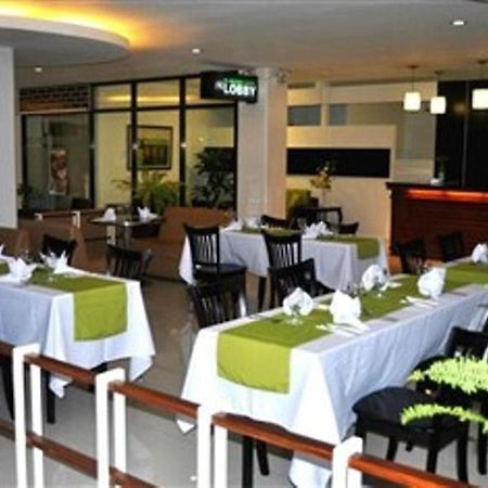 El Bajada Hotel Davao ภายนอก รูปภาพ